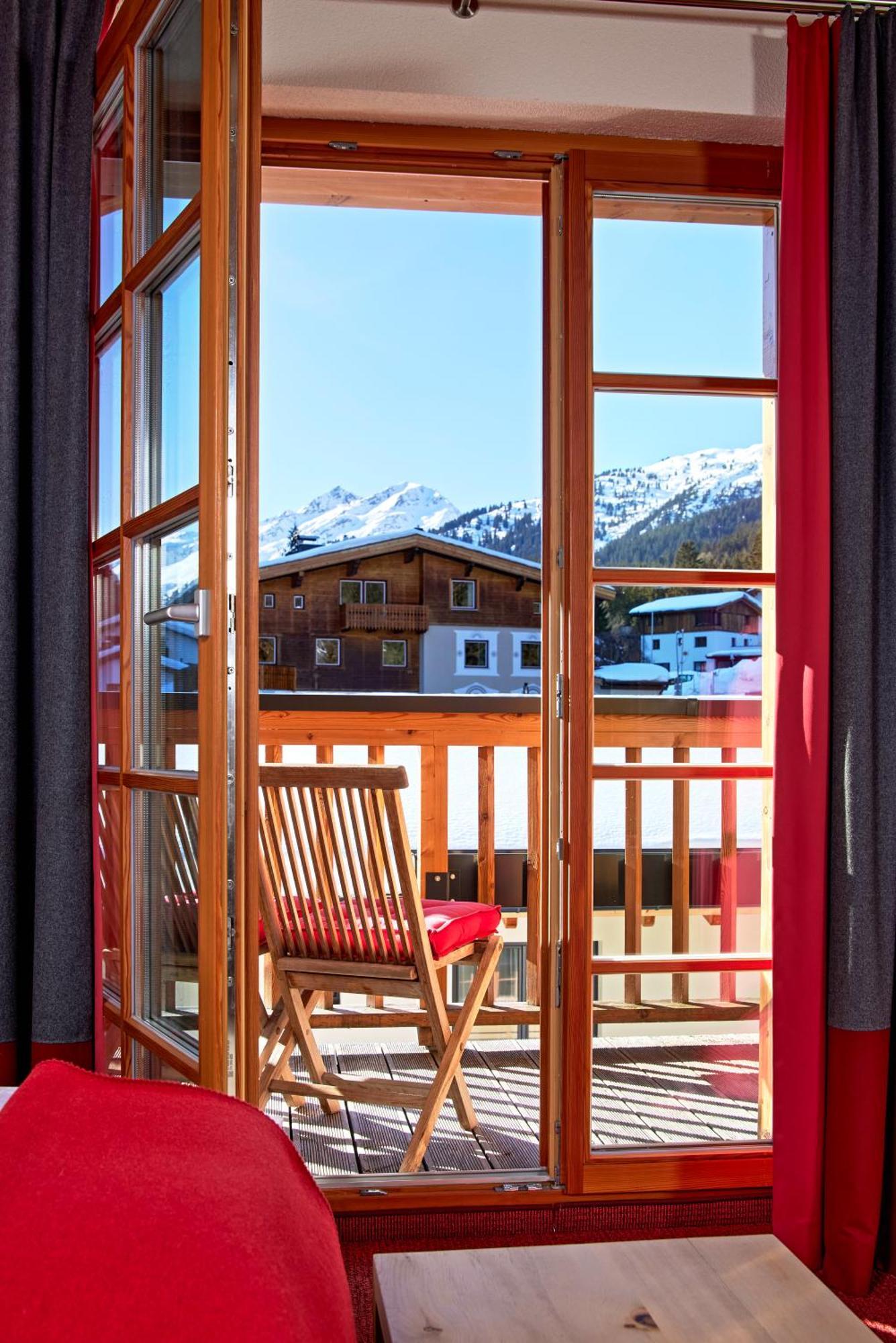 Hotel Der Waldhof Sankt Anton am Arlberg Exterior foto